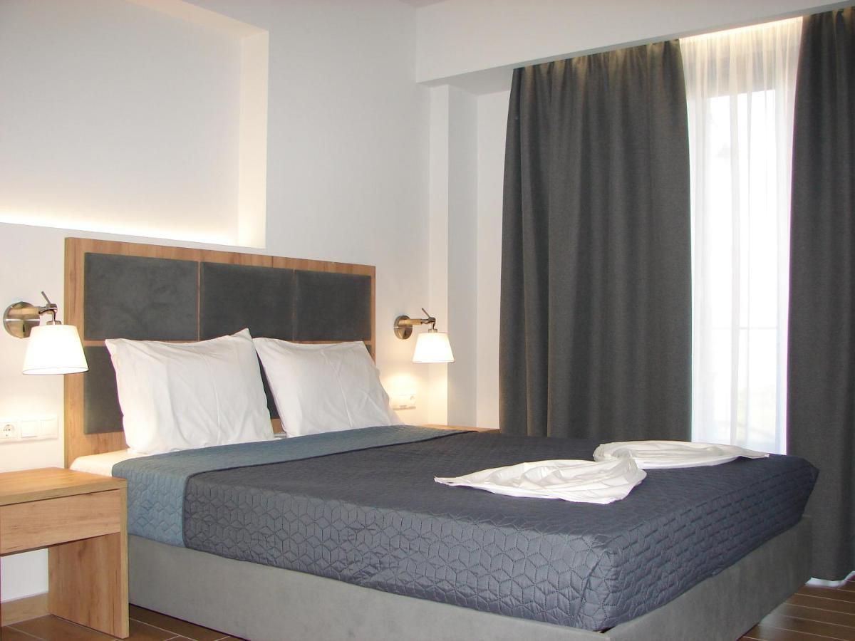 Aparthotel Four Reasons Paralía Zewnętrze zdjęcie