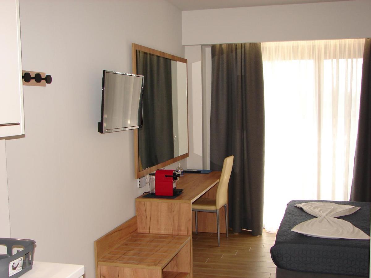 Aparthotel Four Reasons Paralía Zewnętrze zdjęcie
